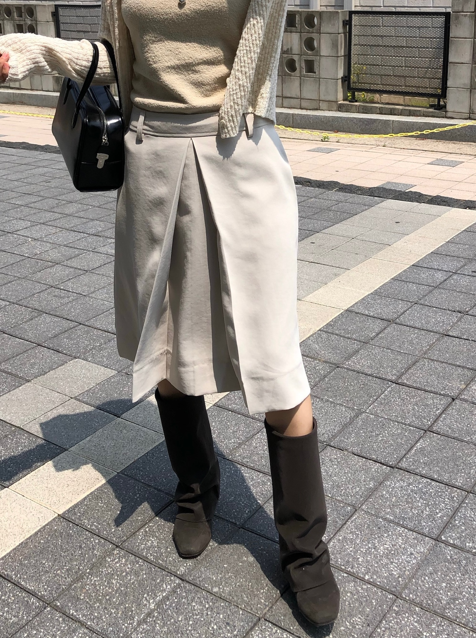 [베이지 M 바로배송] board midi skirt (2color)